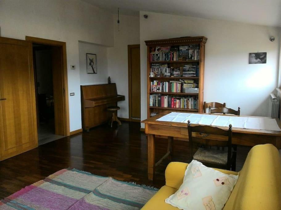 La Casa Di Aghi Leilighet Perugia Eksteriør bilde
